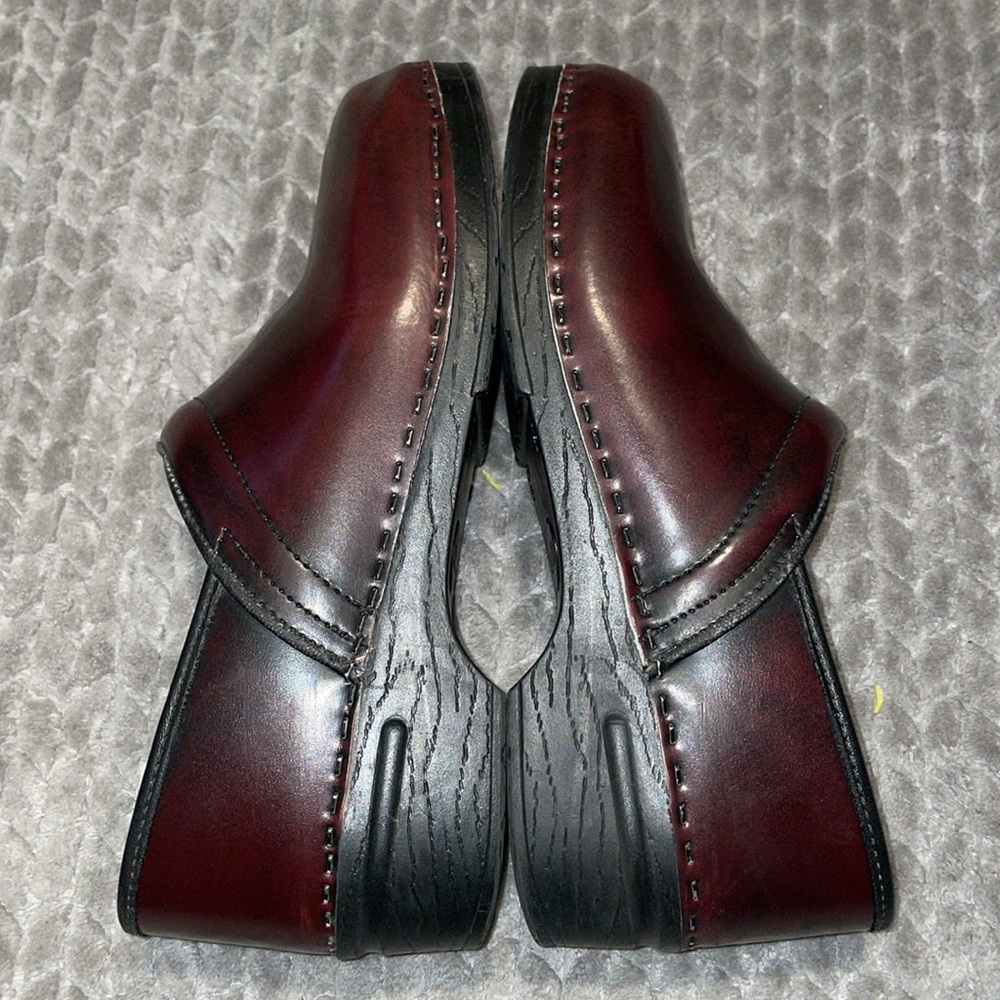 Bjork Swedish Comfort Brown Patent Leather Clogs.  Size EU‎ 45/46 - US 11/12. - Picture 10 of 13